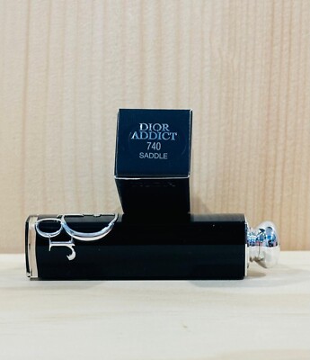 CHRISTIAN DIOR Addict Hydrating Shine Lipstick 3,2g/0.11oz #740