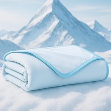 Premium Cooling Blanket for Dogs-Lightweight Fluffy Pet Throw  Bed Cover,Coo...