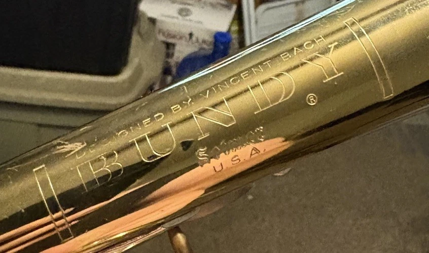 Trompeta Bundy Selmer EE. UU. Rara diseñada por Vincent Bach con estuche (Abierta a ofertas) Foto 2 de 4