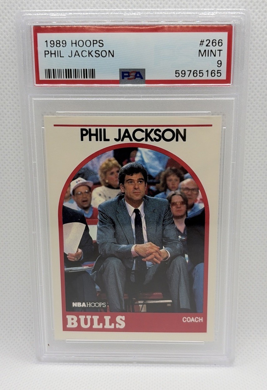 1989-90 NBA Hoops - Phil Jackson #266 Bulls PSA 9