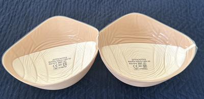 Amoena Size 9/10 Set of 2 Balance Natura Light VD 221 Silicon Breast Shapers