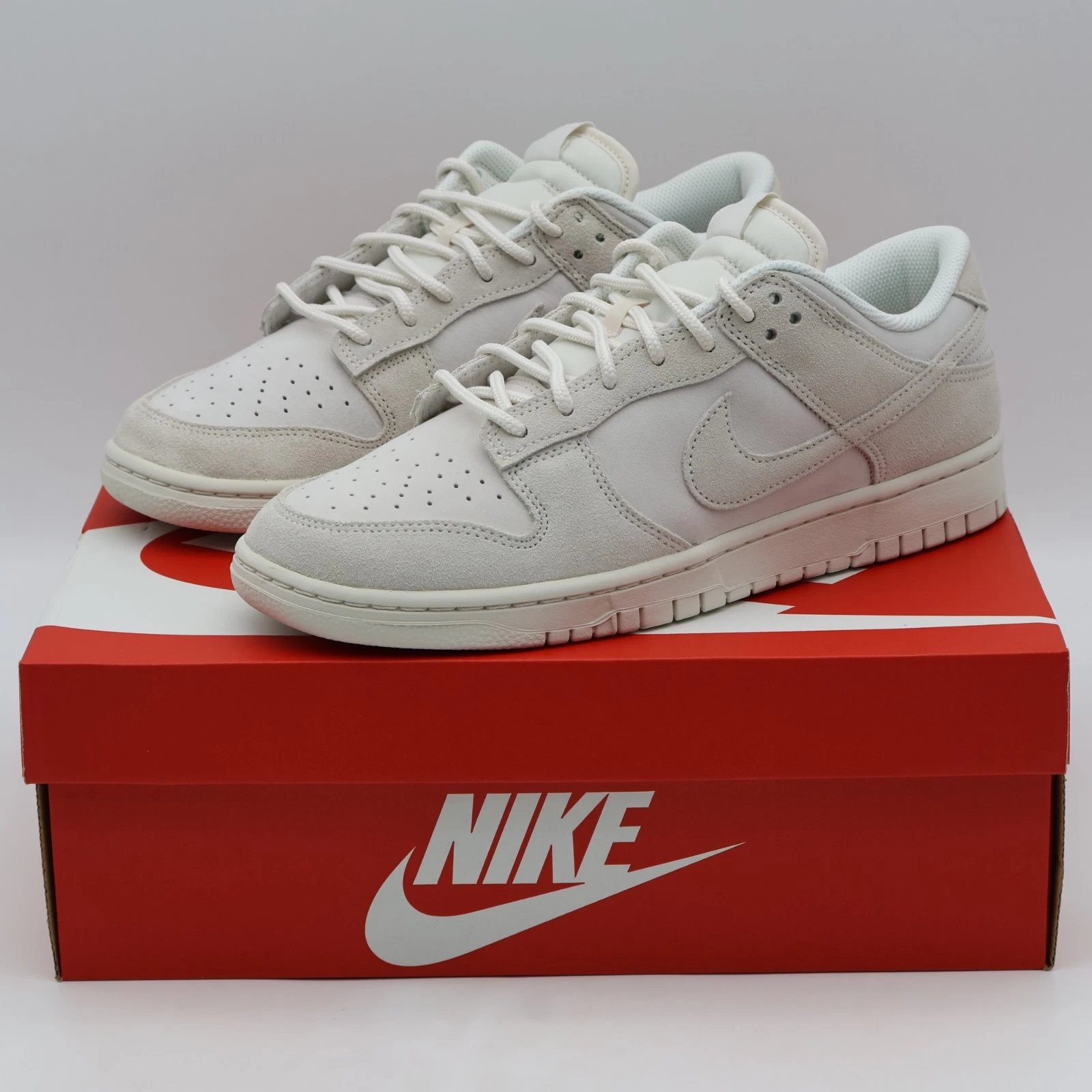 IB6651-003 Nike Dunk Low Retro SE Phantom (Men's)
Opens in a new window or tab