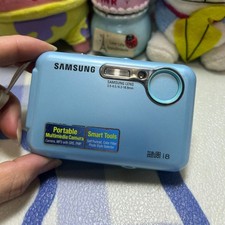 Samsung I8 8MP 3x Zoom Digital Camera W/ PMP  MP3 Player Blue - Tested