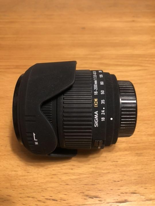 ニコン AF-S NIKKOR 18-200mm F3.5-5.6G ED VR Amazon.com : Nikon 18-200mm f/3.5-5.6G AF-S ED VR II Nikkor