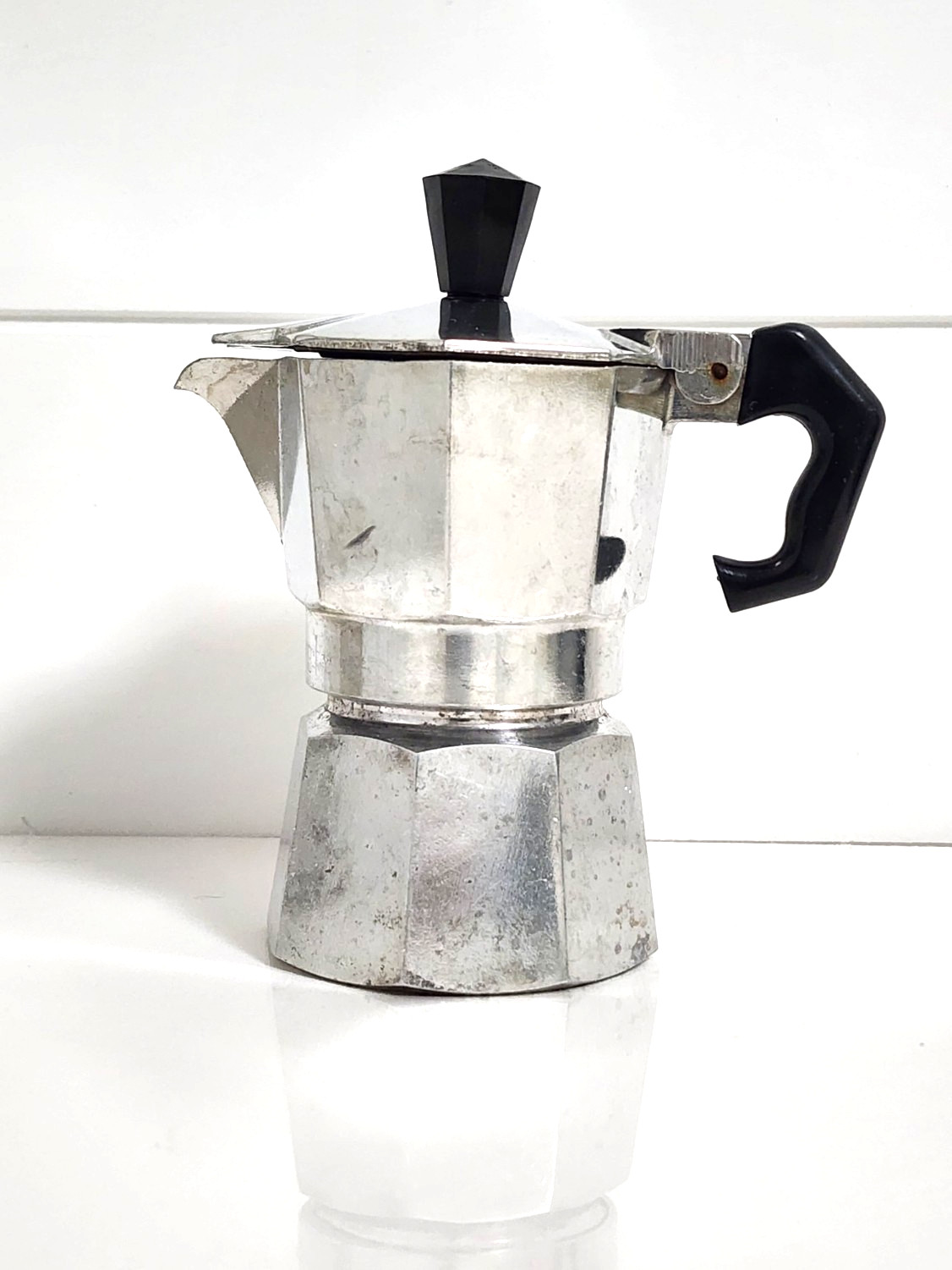 ViVandel Italian Stovetop Espresso Coffee Maker, Made in Italy, 5 inch tall
