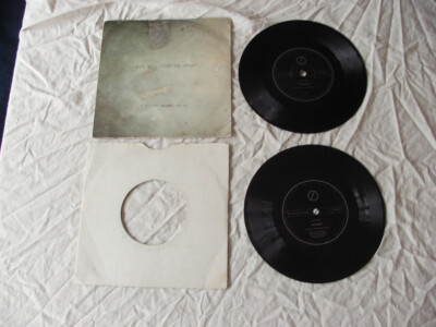 JOY DIVISION LOVE WILL TEAR US APART + KOMAKINO / INCUBATION FLEXI DISC