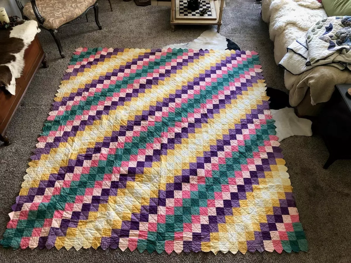1920 s Amish Quilt Jacob s Ladder Rainbow w jagged lightning edge