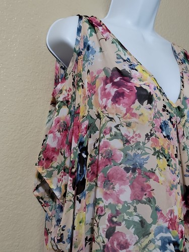 Peach Love California Shirt Damen Gr. S Cold Shoulder Blumen Chiffon Bluse Top - Bild 3 von 6