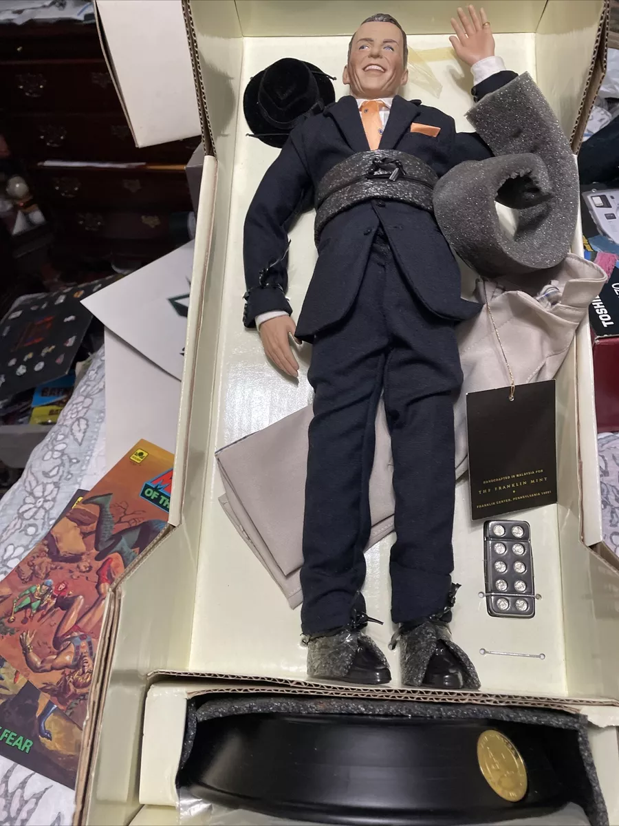 Franklin Mint FRANK SINATRA Porcelain Portrait Doll 16