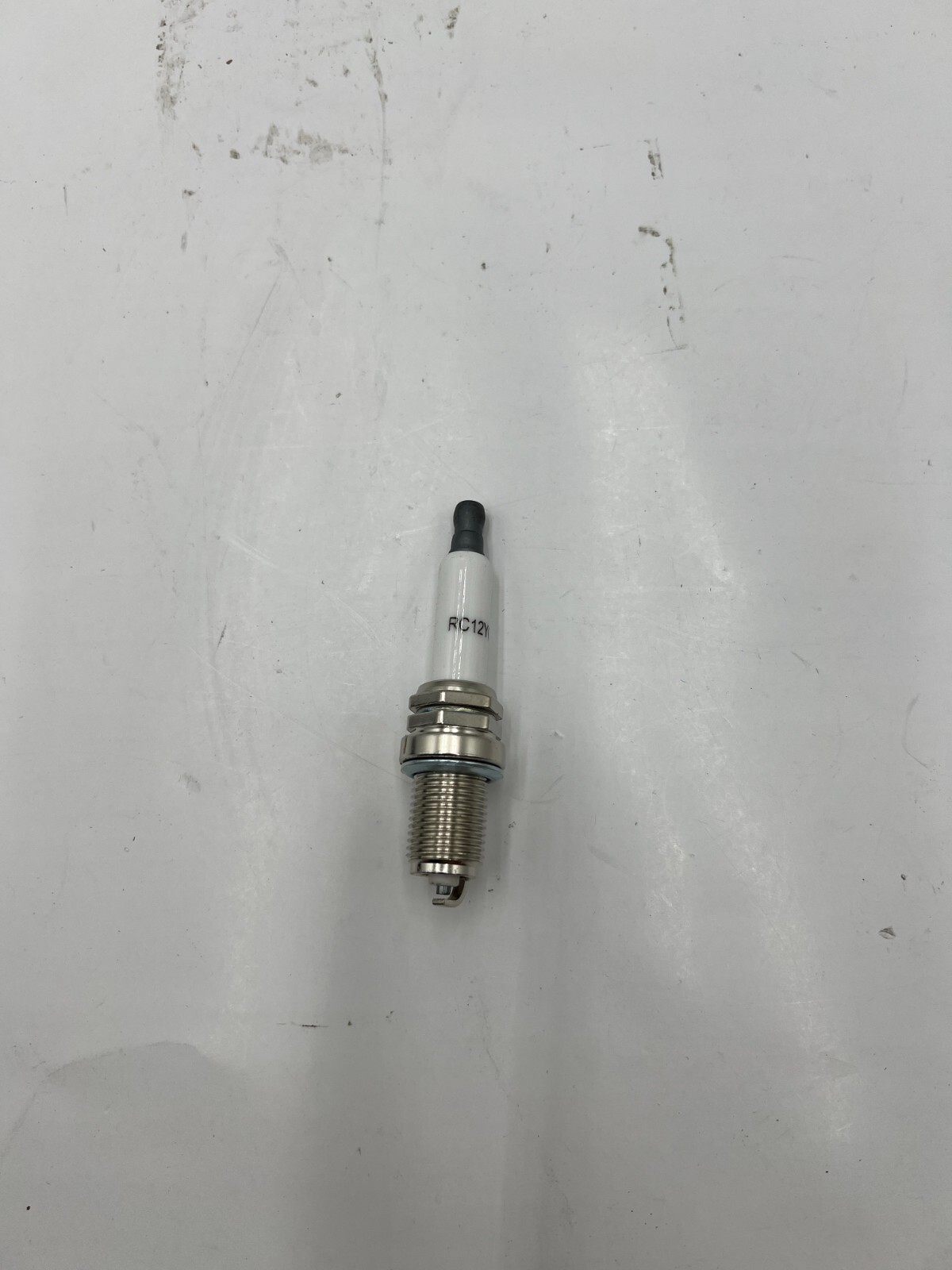 LIYYOO 593872 799582 Ignition Coil + Spark Plug Fits Briggs & Stratto ...