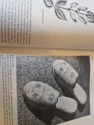 Vintage 1961 HB/DJ Design for Flower Embroidery Elizabeth Geddes Superb Content - Picture 15 of 17