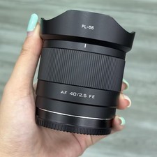 Viltrox 40mm F2.5 Sony E-mount used lens with front and back cover
