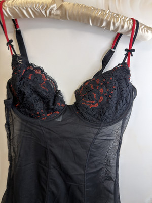 Infiore black red lace underwires Camisole Lingerie size it3b us34b eu75b