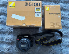 Nikon D5100 DSLR 16,2MP 3 Zoll mit Nikkor 18-55mm 55-200mm + 35mm f/1.8G Objetiv