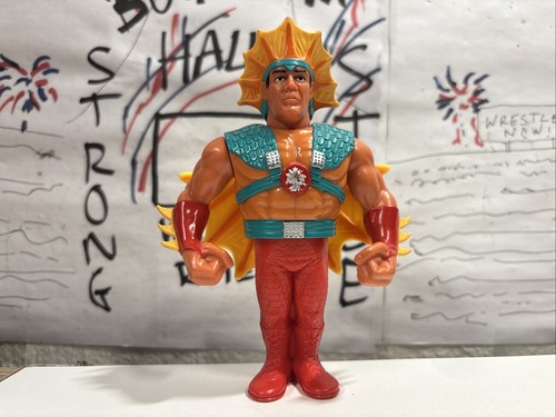 WWF The Dragon Ricky Steamboa.t W Cape Hasbro Seri...