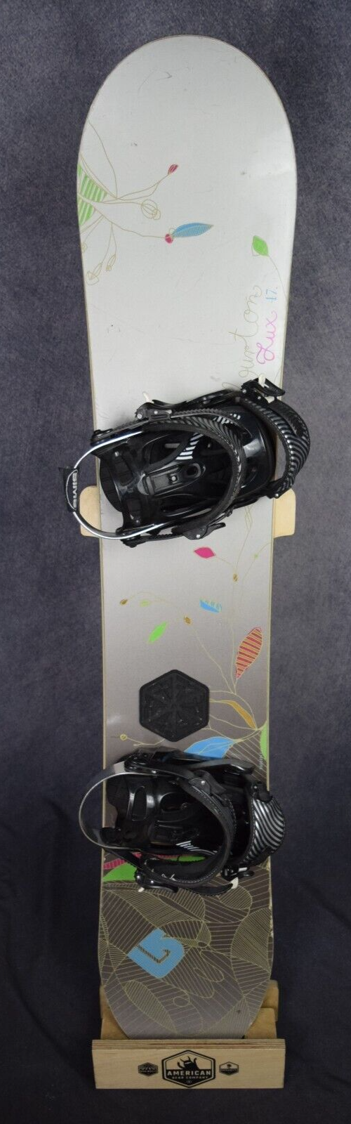 BURTON LUX SNOWBOARD SIZE 147 CM WITH SIMS MEDIUM BINDINGS |