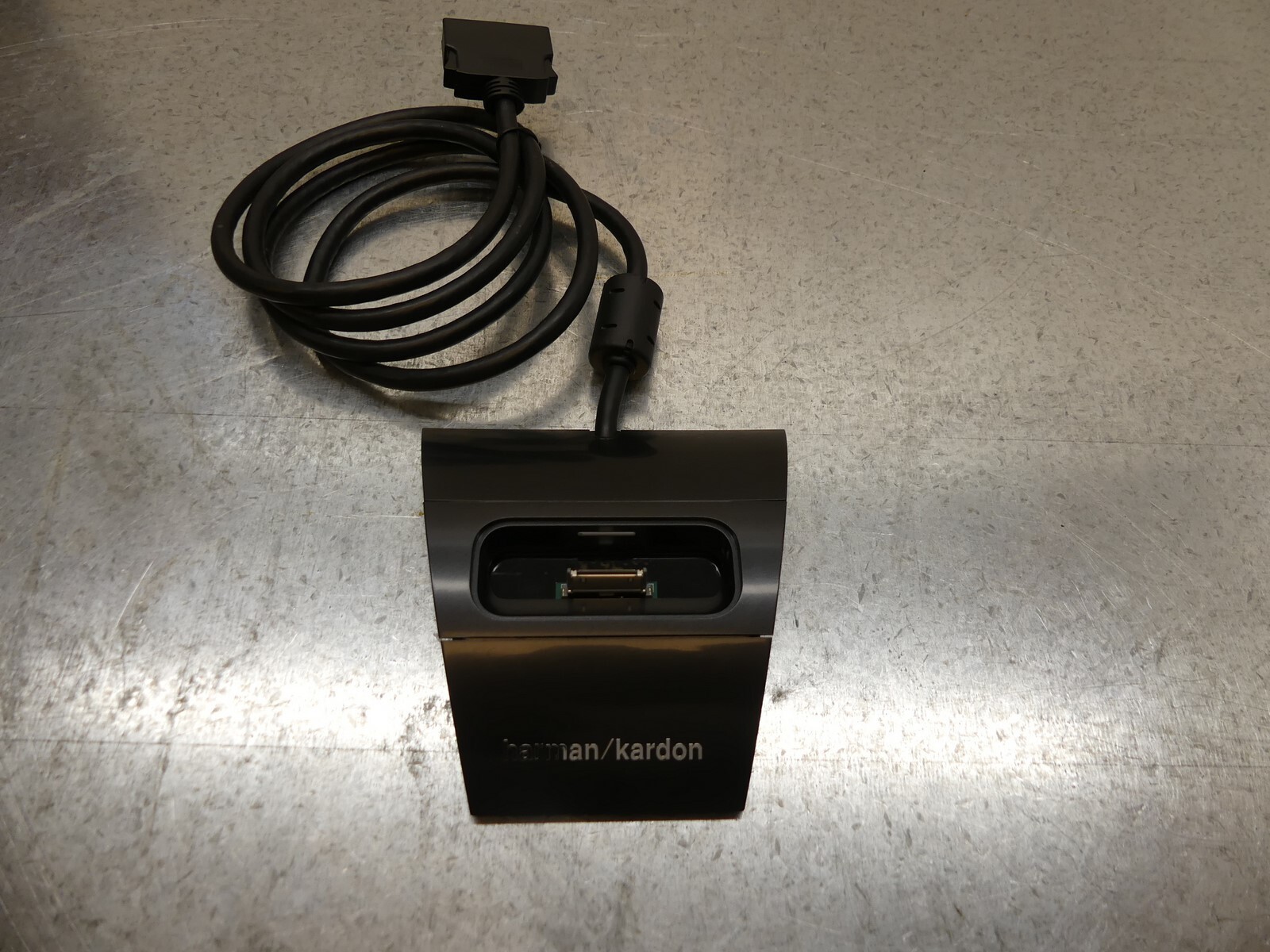 Dock Harman Kardon Bride III - Station audio premium en finition noire