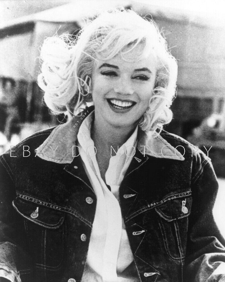 Marilyn Monroe during the filming of “The Misfits.” Nevada, 1960.