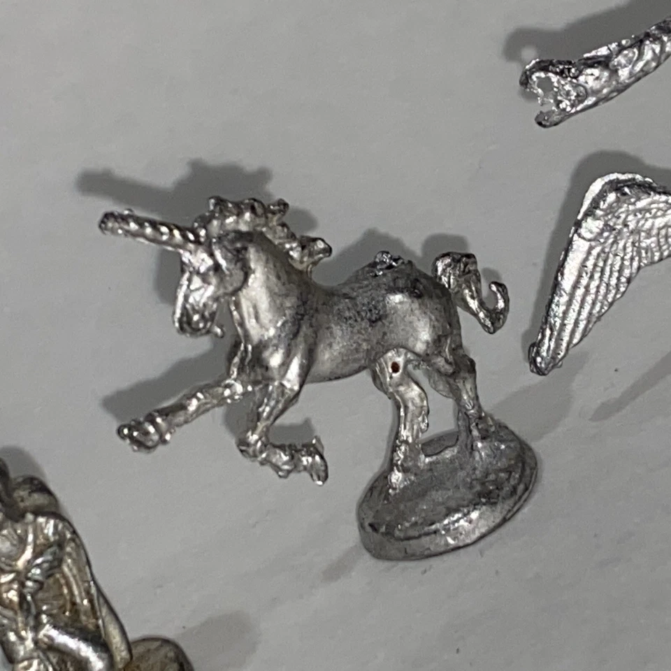 Vintage Rare 1985 Metal D&D Miniature Figurine Dungeons And Dragons Set Of 4 - Image 4 of 4