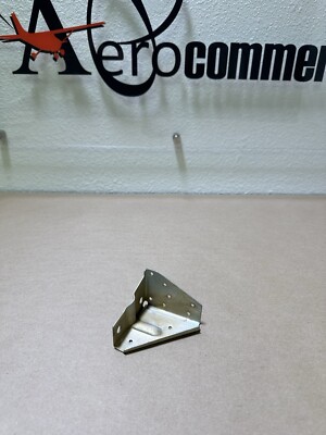 Cessna 120 140 Fuel Strainer Bracket 0450111 (3550)