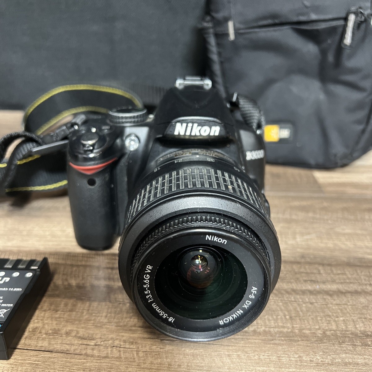 Nikon D3000/AF NIKKOR VR 18-55 (良品） Amazon.com : Nikon D3000 10.2MP Digital SLR Camera with 18