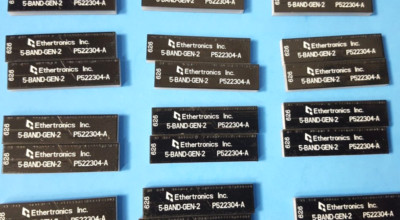 ( 2 pcs) RF Antenna, P522304, KYOCERA, DCS, WCDMA, UMTS, PCS, GSM, Chip Solder
