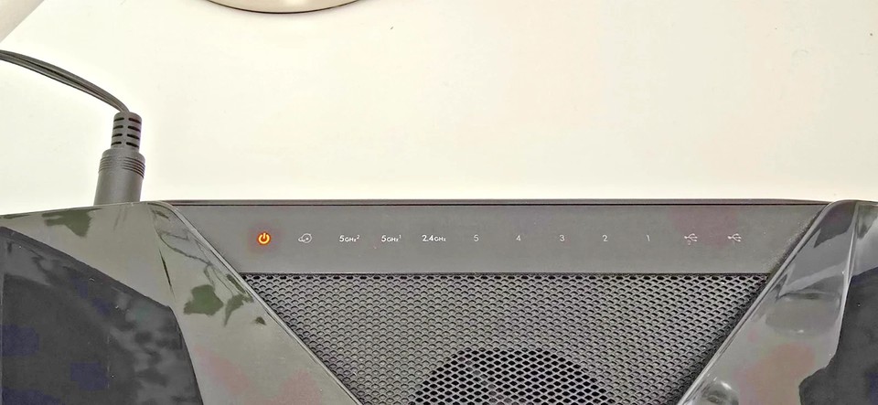 Netgear Nighthawk RAX200 AX11000 WiFi 6 Tri-Band Router | 10.8Gbps ...