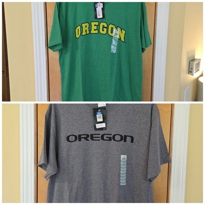 University of Oregon Ducks OREGON FOOTBALL T-shirt Men's Size L NEW (LOT OF 2)