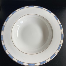 Piatto Fondo Royal  bone China