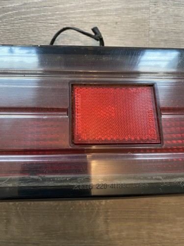 1981-1985 Mazda Rx-7 Left Taillight Assembly OEM Drivers Side - Picture 5 of 16