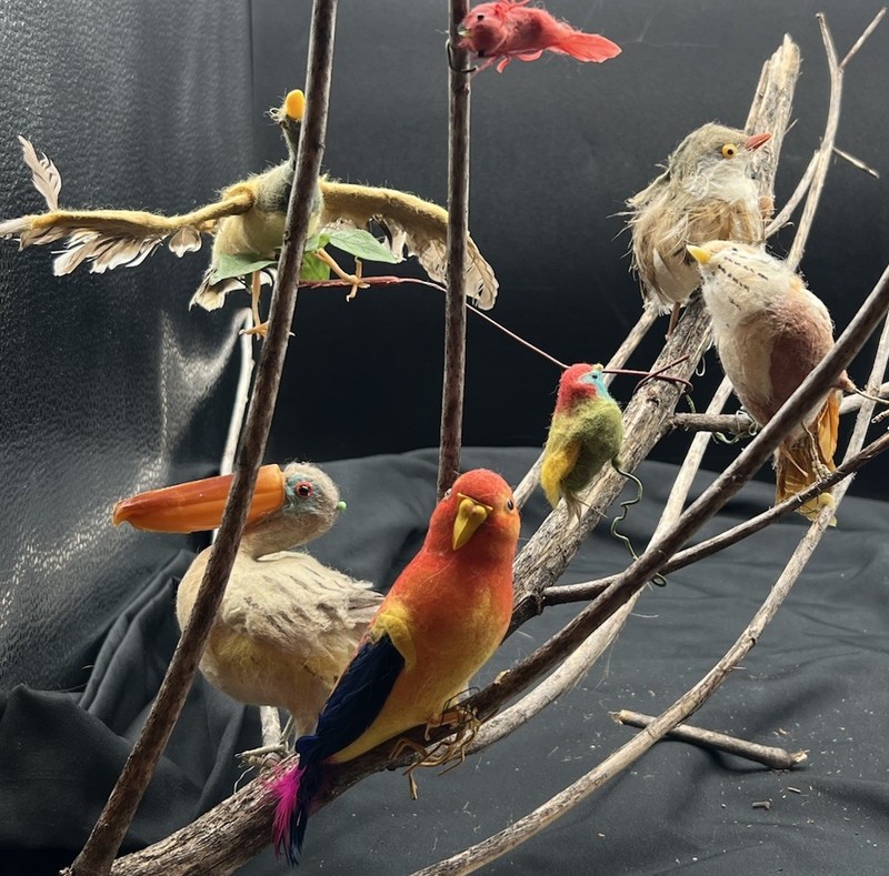 VTG Lot of  8 Feathered Artificial Birds - Millinery - Christmas- Crafting