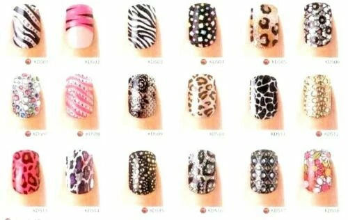 COMPRA 2 OBTÉN 1 GRATIS (Añade 3 Al Carrito) VESTIDO DE UÑAS BESO TIRAS Surtido Regalo Halloween Foto 2 de 3