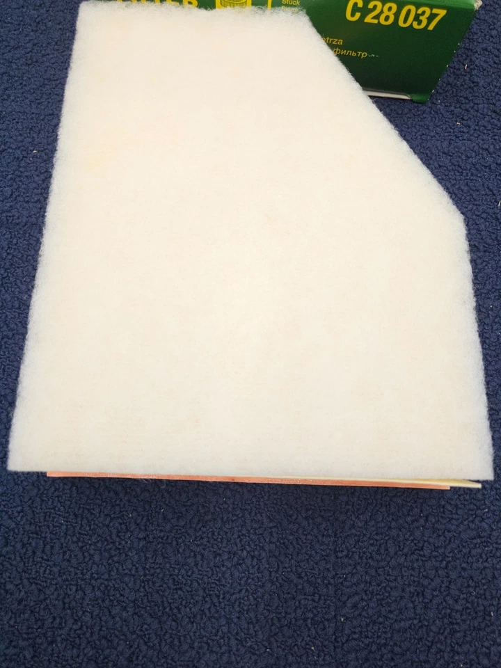 Filtro de aire Mann Filter C 28 037 compatible con BMW 530i xDrive 840i X3 X4 2024 Foto 2 de 4