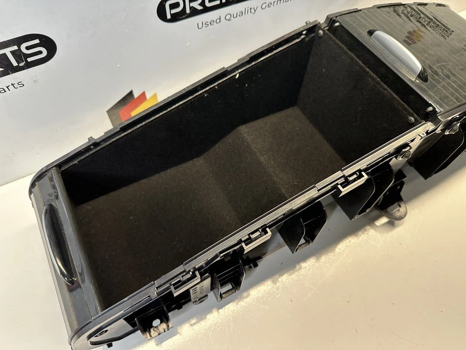 CONSOLA CENTRAL TRASERA MERCEDES-BENZ CLS W218 C218 RHD MUY BUEN ESTADO - Imagen 4 de 4