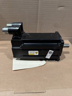Allen Bradley MPL-B330P-SK72AA 460V 5000RPM Inverter Duty AC Servo Motor - NEW