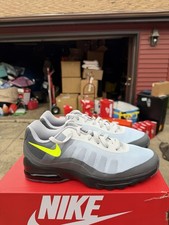 Nike Air Max Invigor Men  s Low Top Mesh Sneakers Gray/Black/Yellow size 8