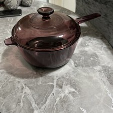 Pyrex 2.5 L Plum Glass Pot Corning Vision Ware Sauce Pan with Lid Vintage 