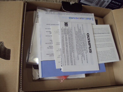 NEW Olympus Digital Camera Filmless D-360L 1.3 Megapixel Silver