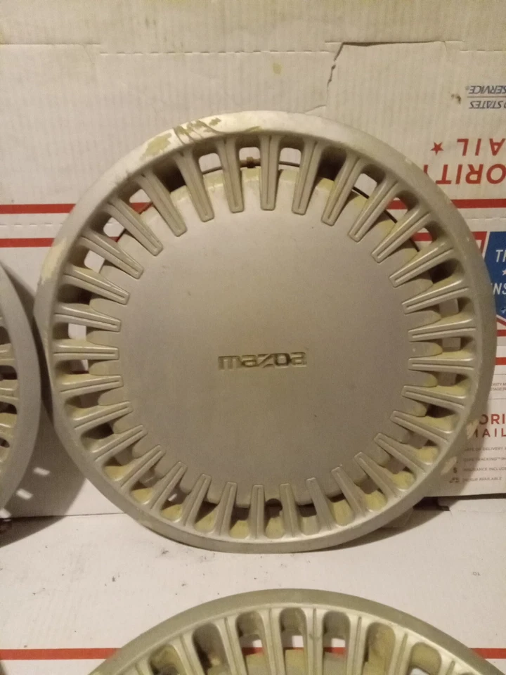 Used OEM Set 14" Hub Caps Wheel Covers GJ2937170 1988-92 Mazda 626 MX-6 (3369) - Image 3 of 4