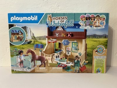 PLAYMOBIL Horses of Waterfall 71352 Veterinary Clinic Horse Set
