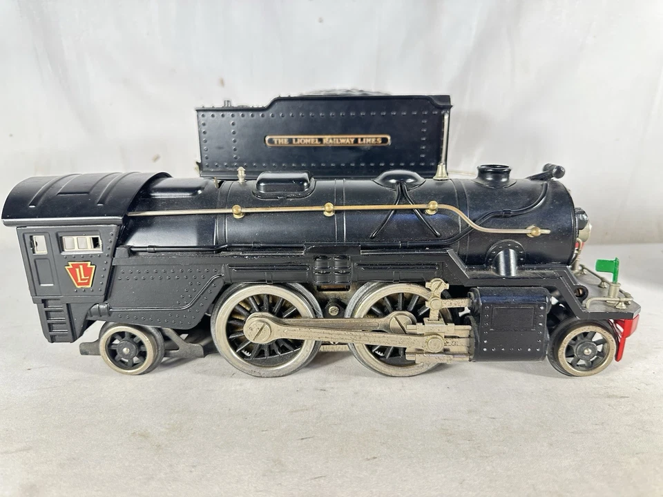 Beautifully Restored Lionel Original Postwar #1835E Loco and Tender in Black - Image 2 of 4