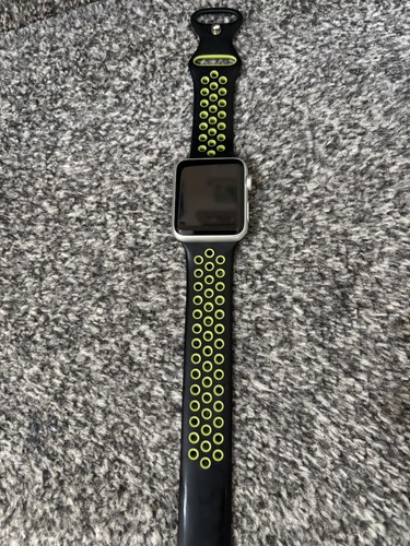 Apple Watch Series 1 42MM Aluminium Silver Case - Picture 3 of 11