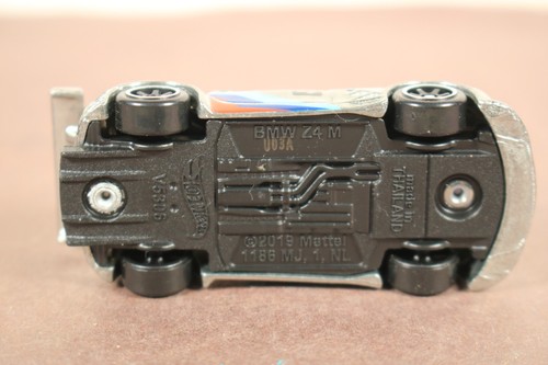 2025 Hot Wheels ZAMAC BMW Z4 Motorsport LQQK - Picture 6 of 6