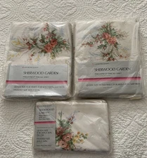 Vintage Sears Sherwood Garden Queen Sheet Set Percale  Floral Multicolor NEW