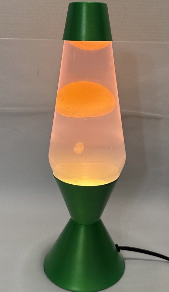 16-inch Electric Corded Lava Lamp Green Base /Pinkish liquid