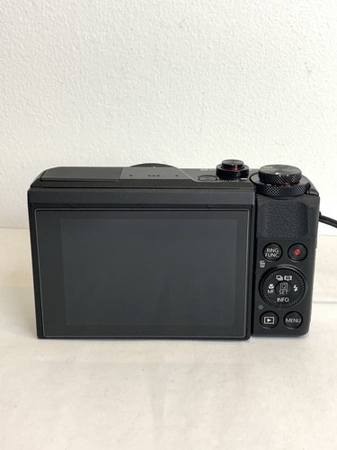 Canon G7X Mark II Camera - Picture 8 of 10