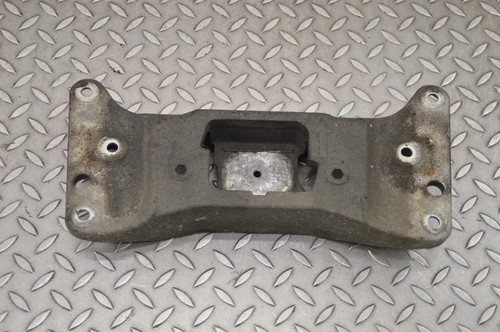 BMW F10 Getriebehalter 6781222 520d 5er 2011 RHD 17200543