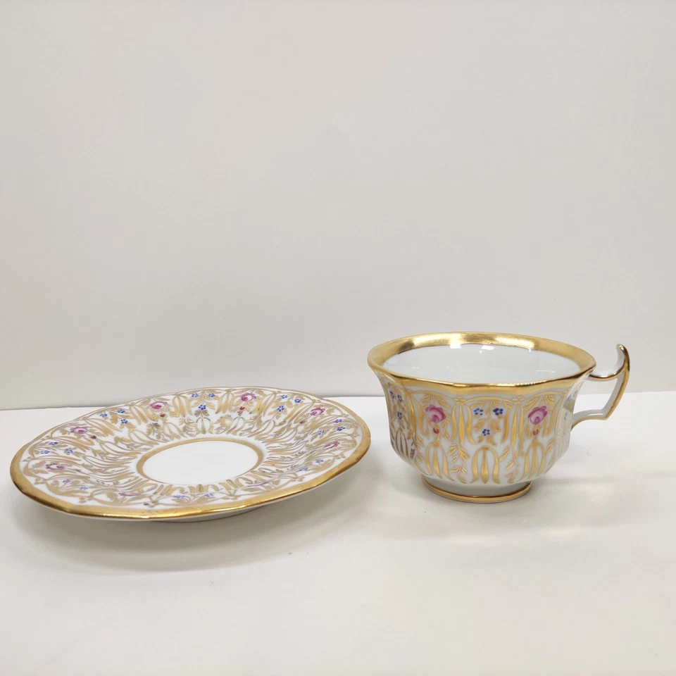 Antique KPM Berlin Hand Painted Gold Floral &White Tea Cup & Saucer Circa 1844s - Image 4 of 4