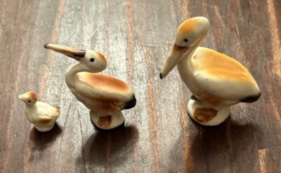 Vintage Beachcombers Ft Meyers Florida Bone China Mini Pelican Figurines w/Box