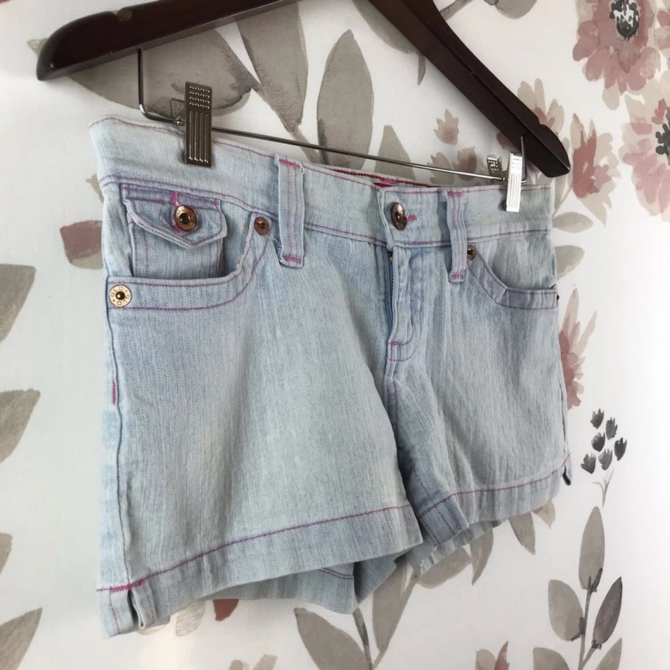 GLO Mini Stretch 5 Pocket Light Wash Blue Denim Jean Shorts 5 - Image 4 of 4